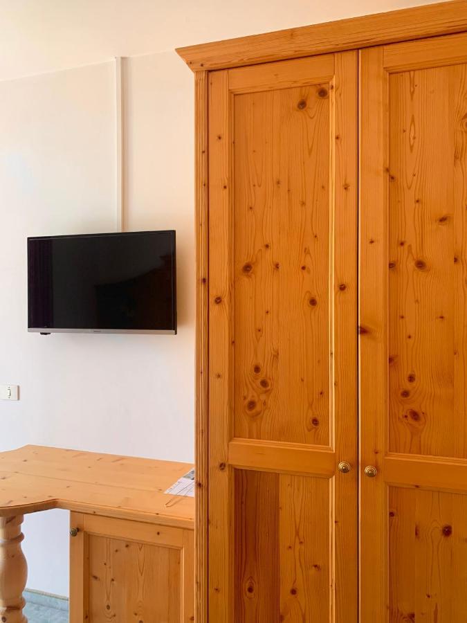 Garni Rika Bed & Breakfast Parcines Exterior photo